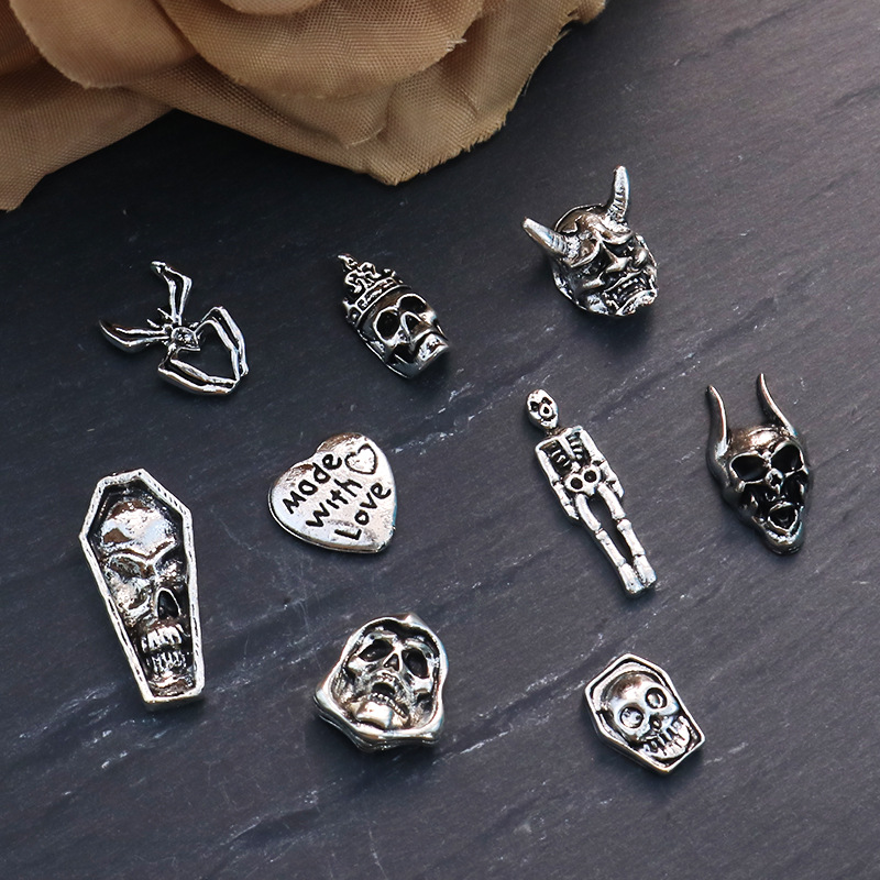 20PCS Retro Metal 3D Demon Mas - Trending Tech Accessories 评论和价格